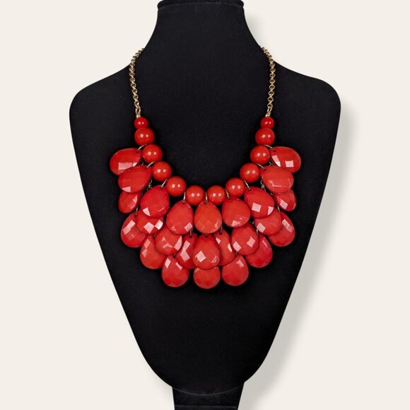 (2/$20) Red Bib Statement Necklace - Picture 1 of 5